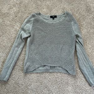 Light grey sweater